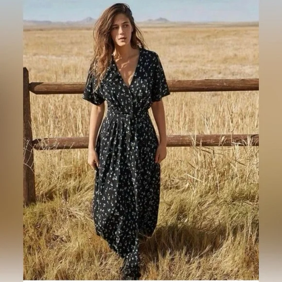 Christy Dawn Lottie Maxi Dress Navy - Picture 1 of 6